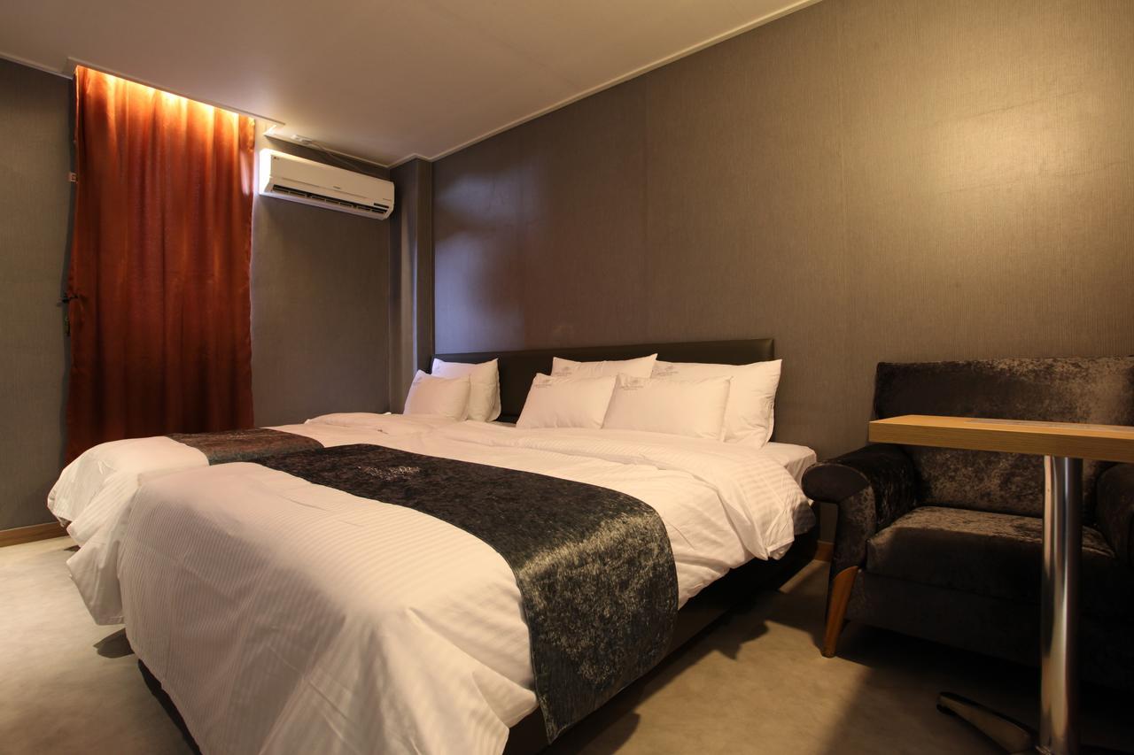 Lineplus Hotel Gimpo Luaran gambar
